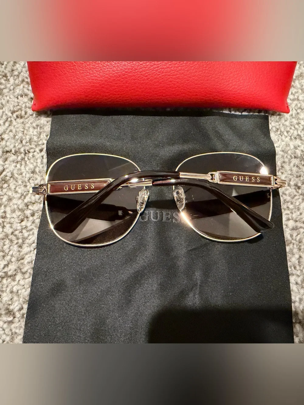 Women’s Guess Sunglasses